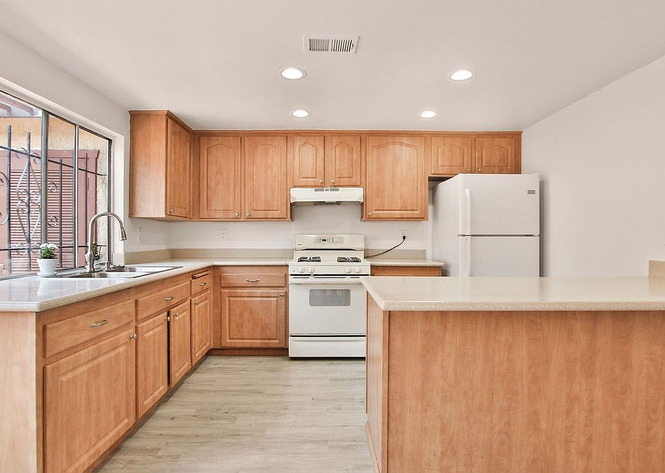 1st image of 3014 Village Pine Dr Unit A
