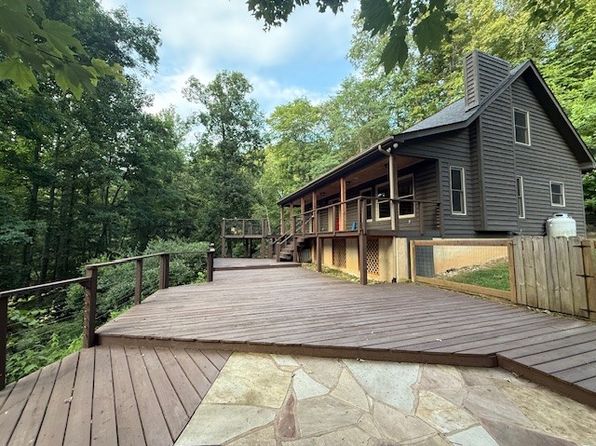 2773 Brigadoon Ln