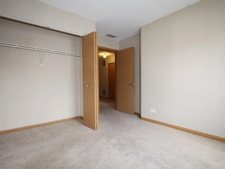 3162 Cambria Ct — Photo 16