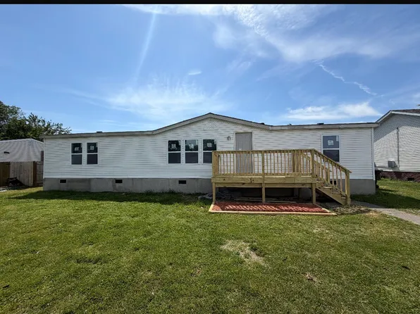 2925 Finch Ave, Virginia Beach, VA 23453