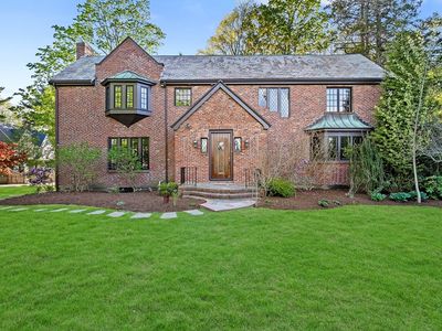 533 Hammond St, Newton, MA, 02467