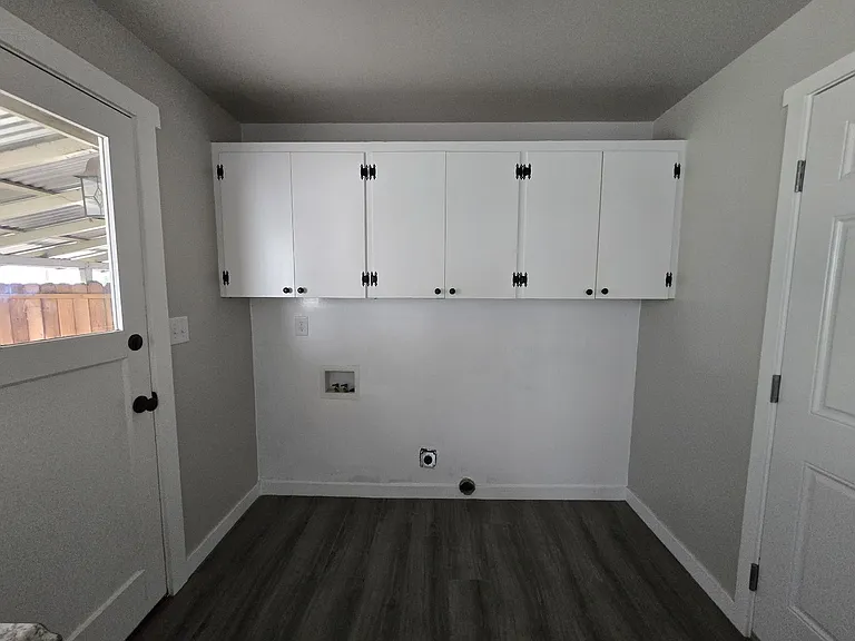 2585 W Bradford Ct — Photo 12