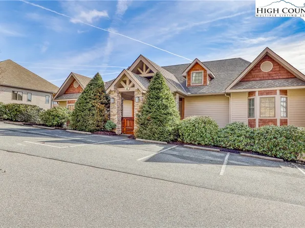 138 Windy Knoll #4A, Sugar Mountain, NC 28604
