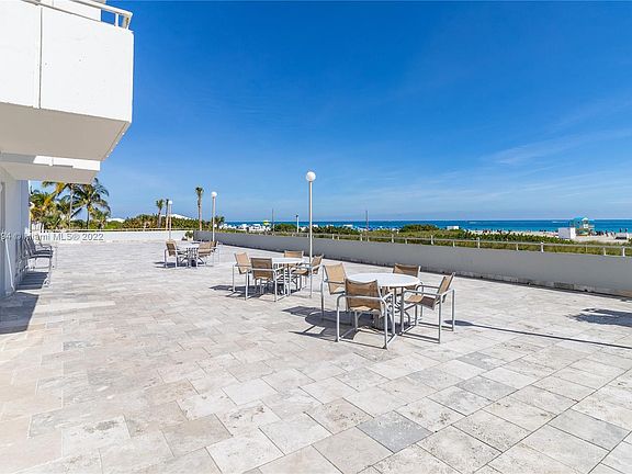 2nd image of 465 Ocean Dr APT 422