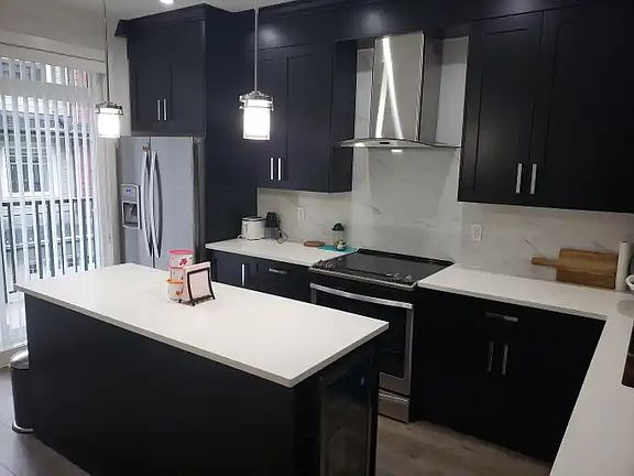 3rd image of 13898 64th Ave #72