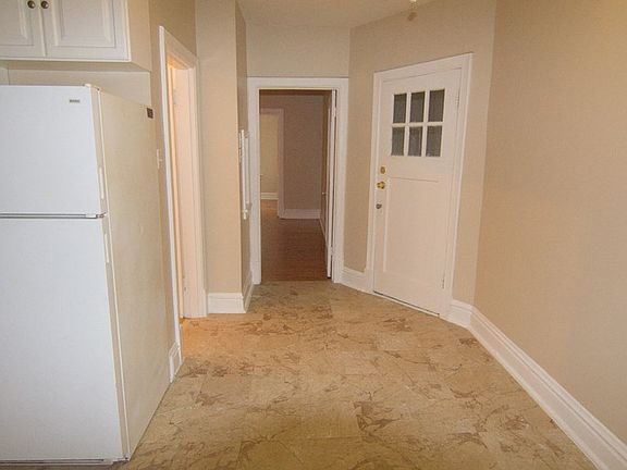 4th image of 4153 Potomac St