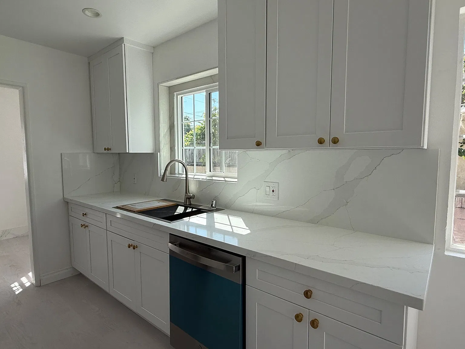 3 bed, 1594 sqft, $3,450 — Photo 4