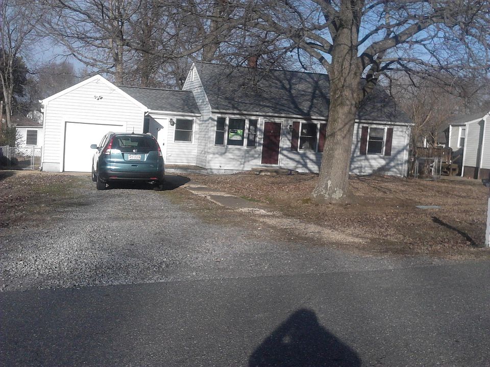 1st image of 116 Beauregard St