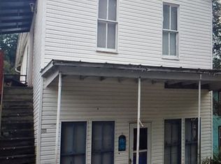 25 Railroad St, Cairo, WV 26337