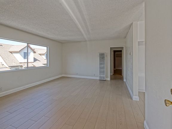 5th image of 1138 W 164th St APT B
