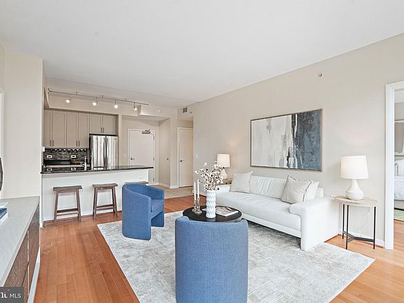4th image of 437 New York Ave NW APT 802