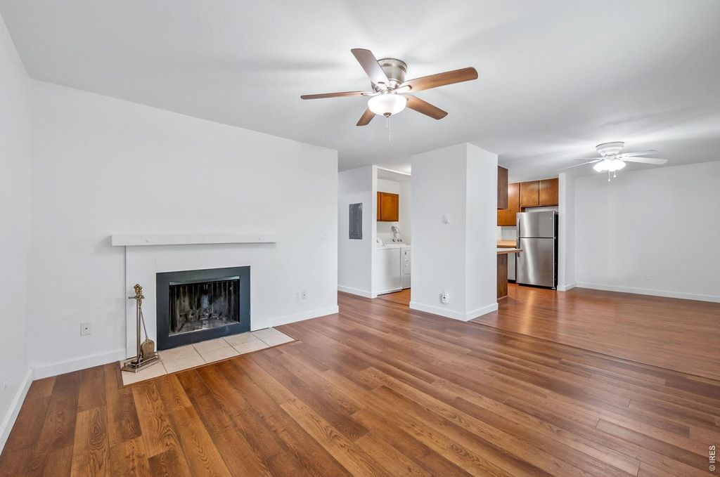 925 Columbia Rd #532