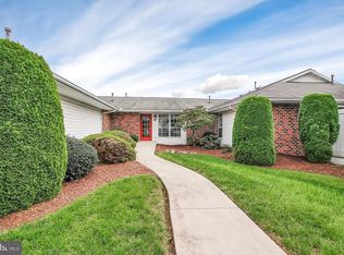 2731 Meadow Dr, Gettysburg, PA 17325