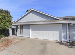 8328 Deville Oaks Way, Citrus Heights, CA