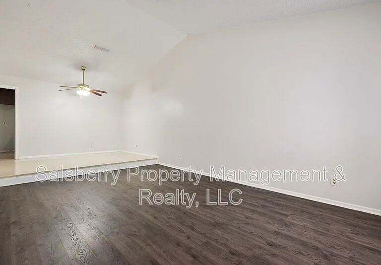 4913 Westlake Dr — Photo 10