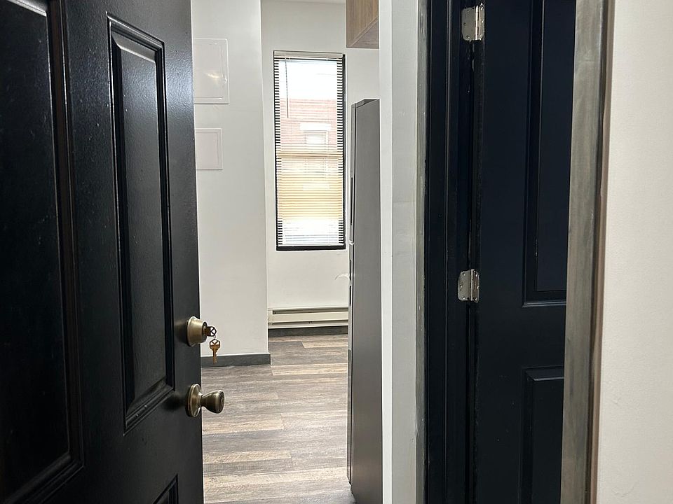 1st image of 3100 Frankford Ave #3
