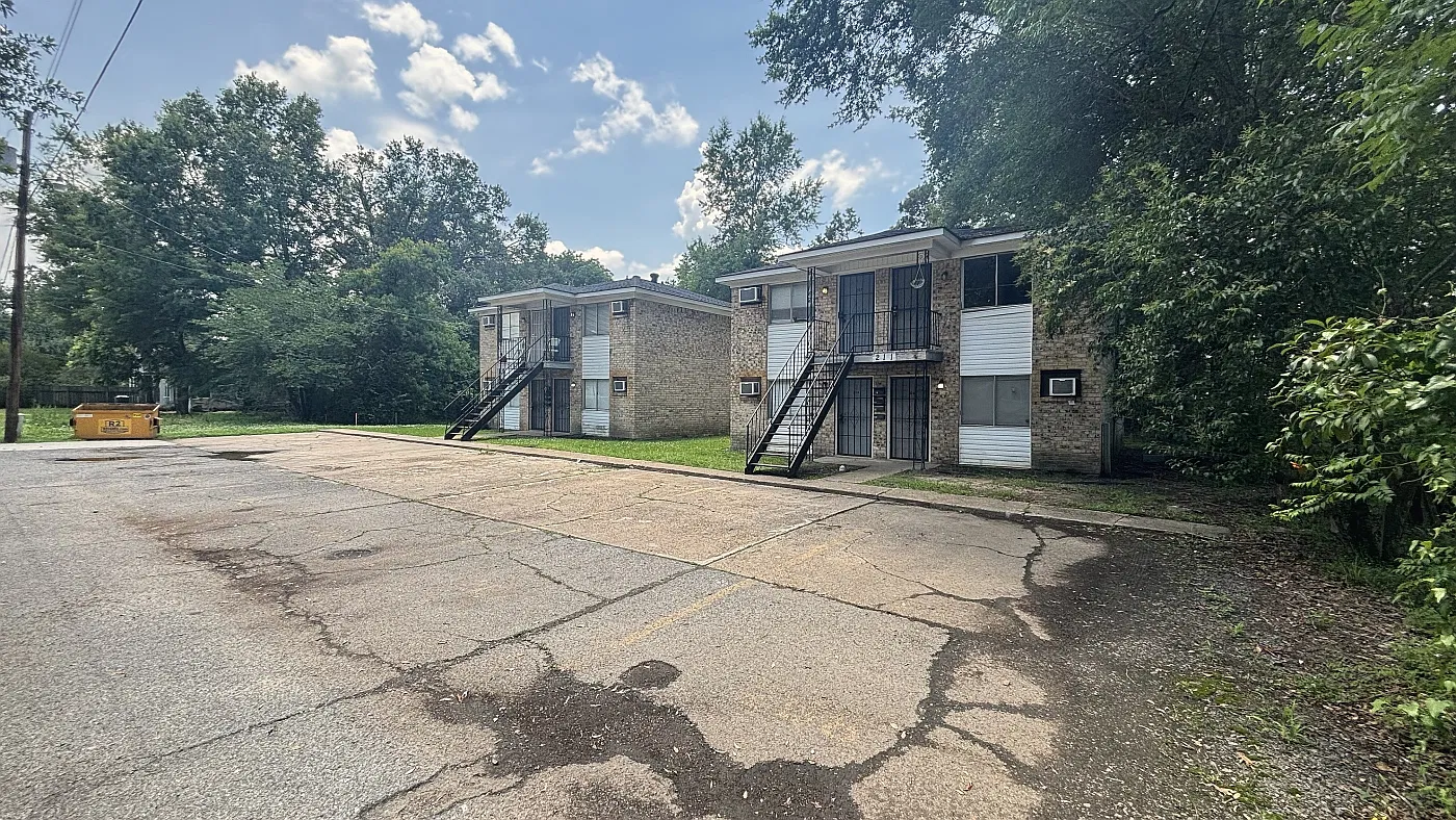 1 bed, 480 sqft, $650 — Photo 2