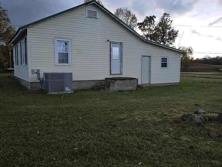 214 Painter Rd — Photo 2