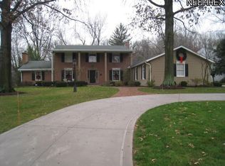 5377 Fitzjames Dr NW, Canton, OH 44708