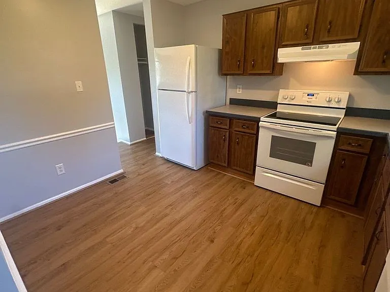 3905 Eaton Dr — Photo 17