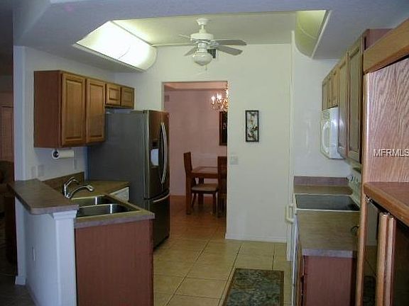 3rd image of 4514 Cinnamon Dr #2303