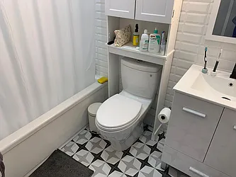 Rented by Tapiro Realty