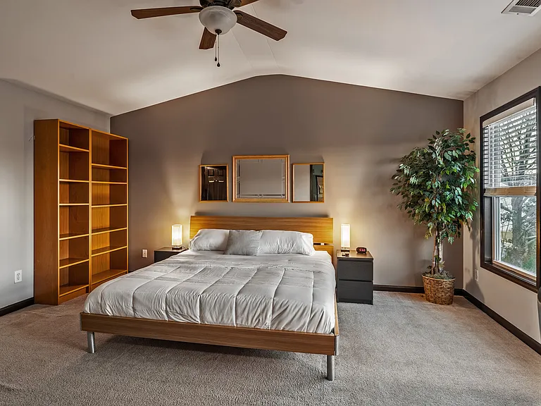 Briaroak Dr — Photo 21
