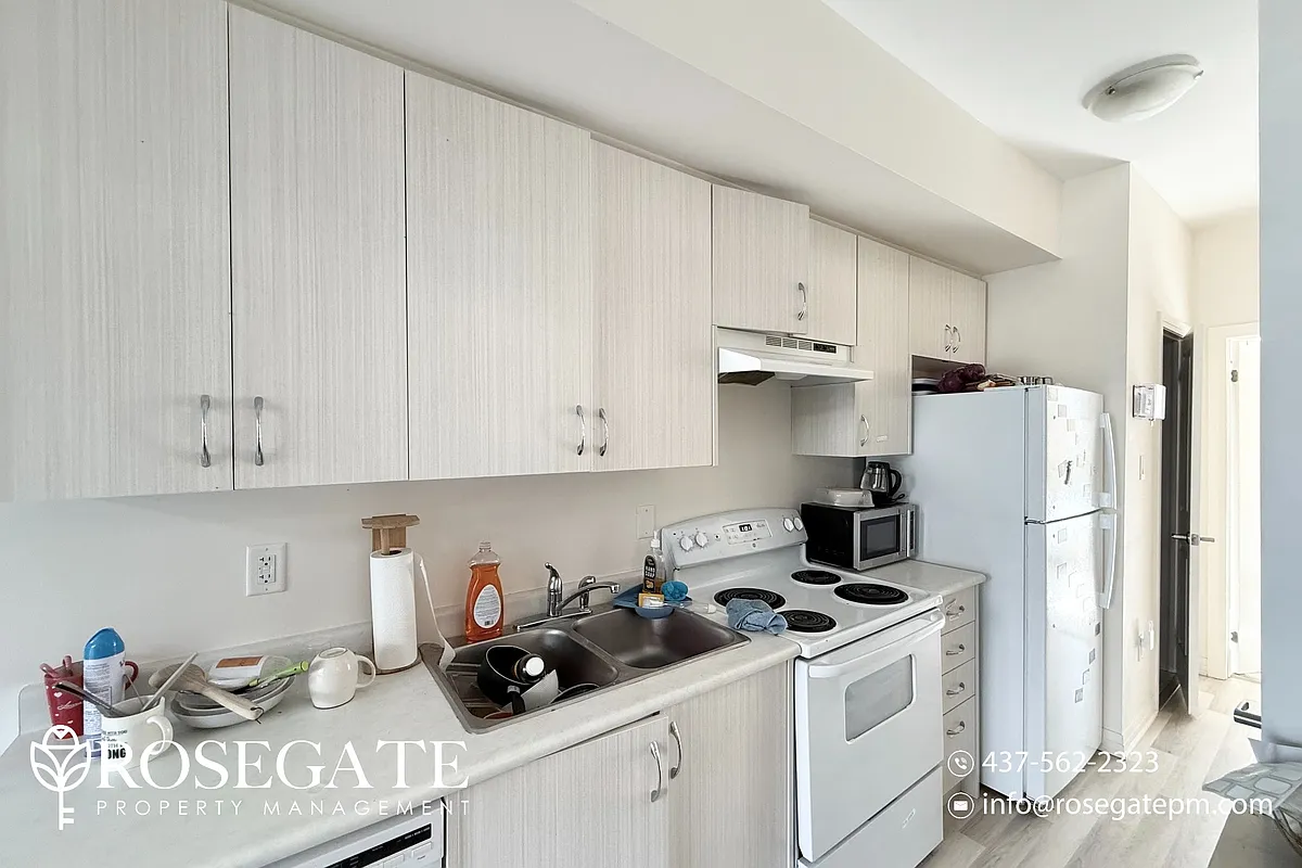 Building Photo - 1363 Neilson Rd #28