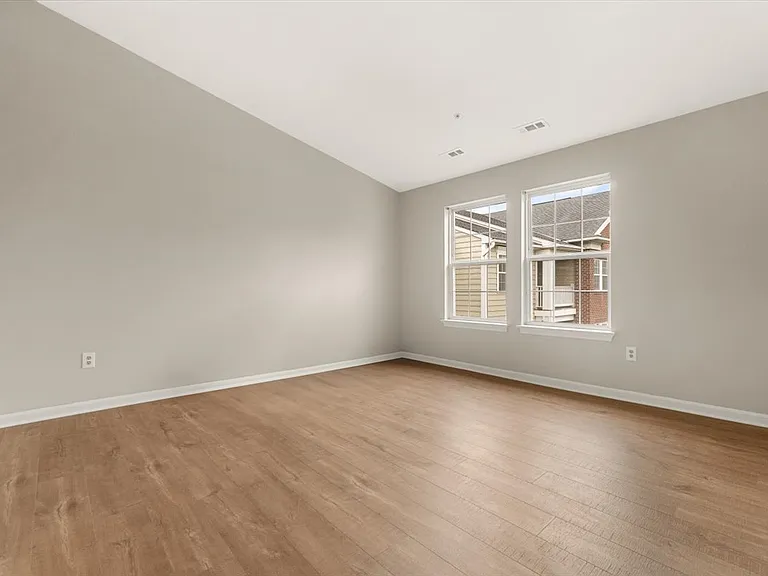 2400 Dominion Dr #3E — Photo 18
