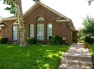 2123 Falcon Ridge Dr, Carrollton, TX 75010