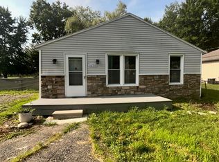 26780 Alray St, Chesterfield, MI 48051