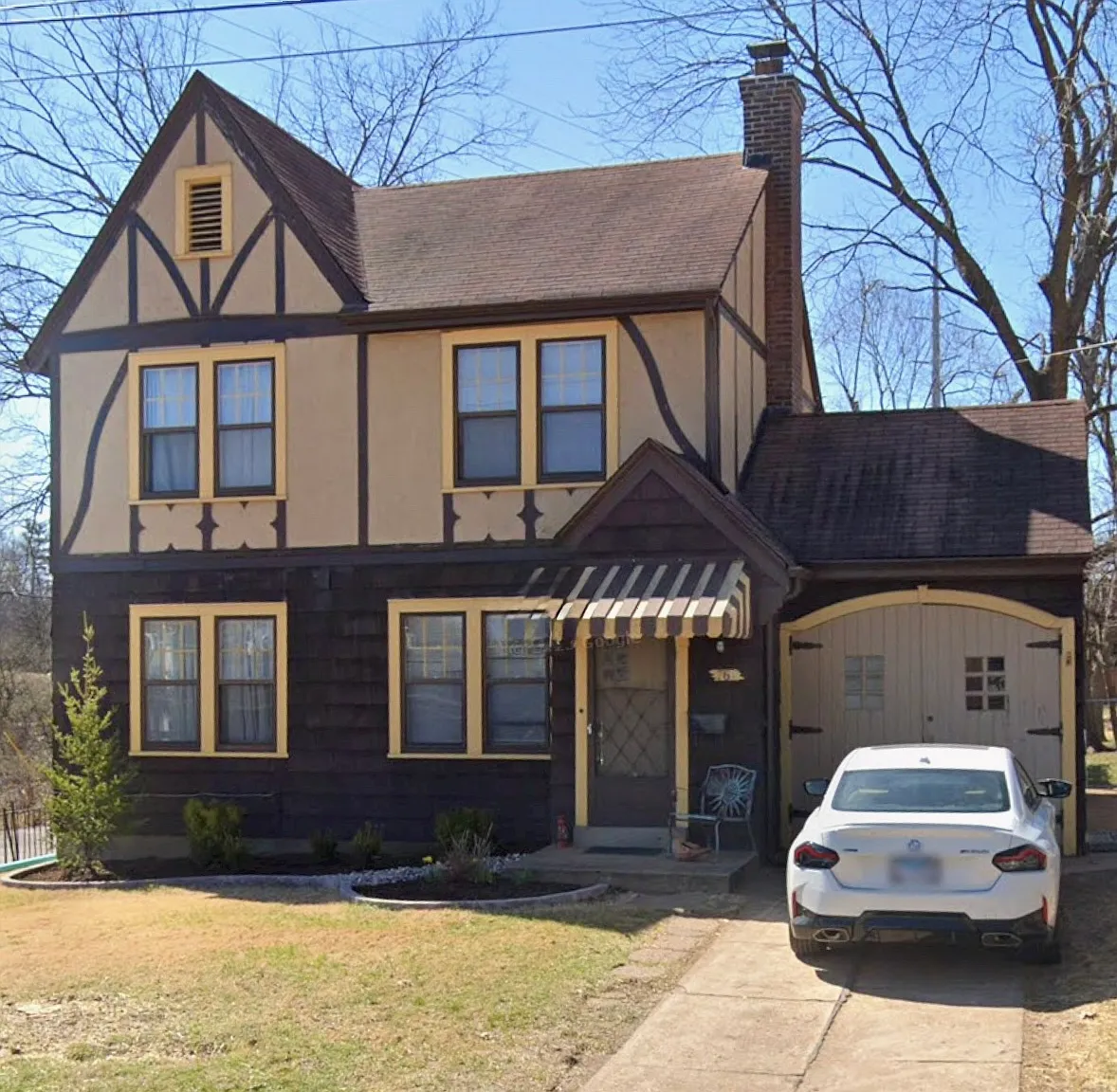 760 Chamberlain Pl — Photo 1