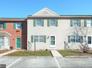 10 Colonial Dr, Gettysburg, PA 17325