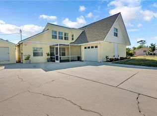 9164 Pineapple Rd, Fort Myers, FL 33967