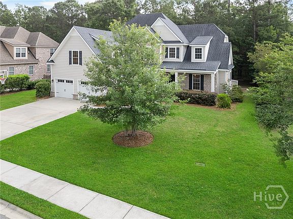 2nd image of 77 Woodchuck Hill Road