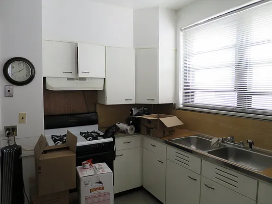 Rented by Signature Spaces NYC Corp | media 13