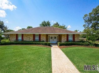 704 Dawes Dr, Denham Springs, LA 70726