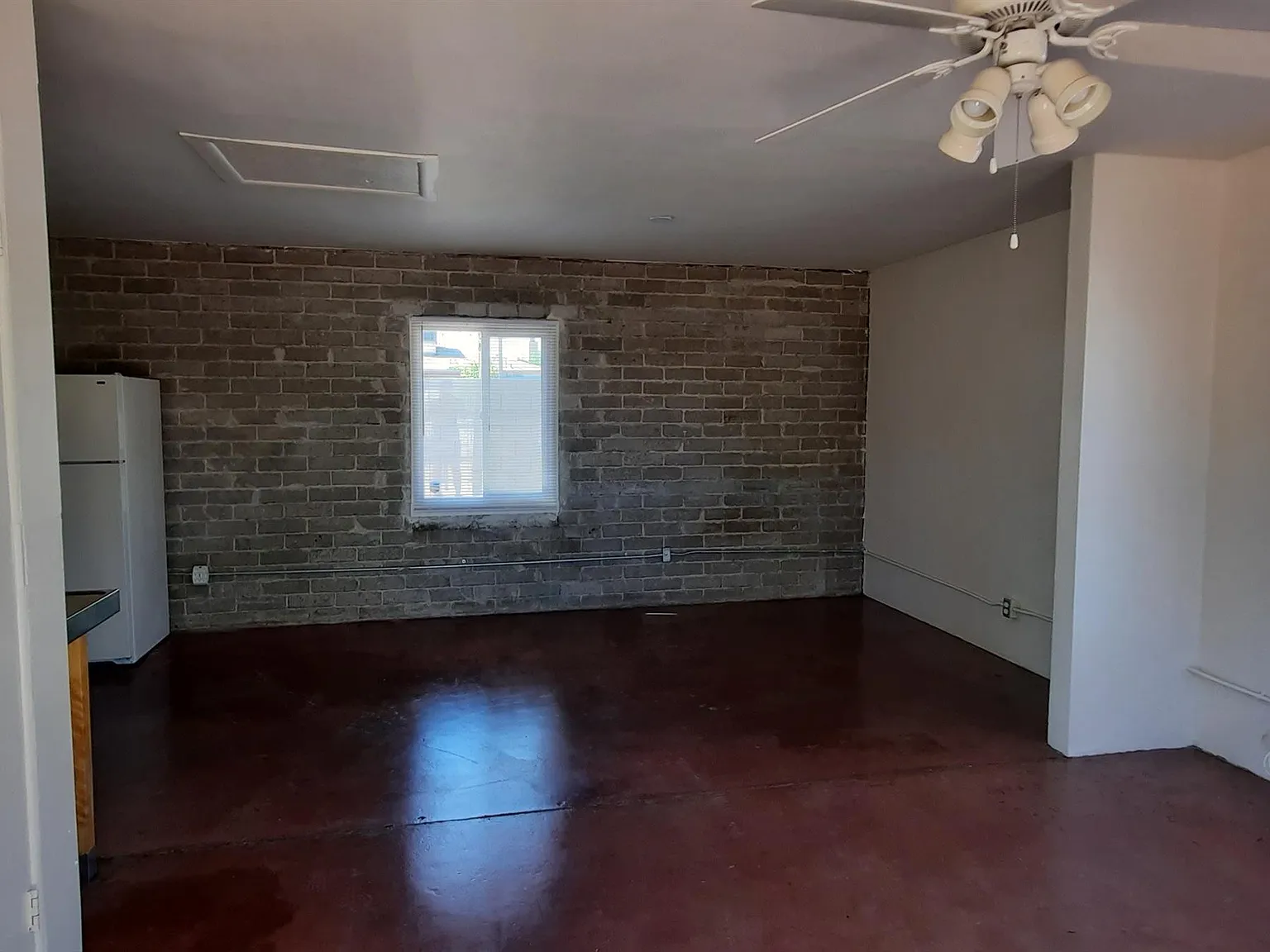 1401 E. Hubbel - Guest House — Photo 4