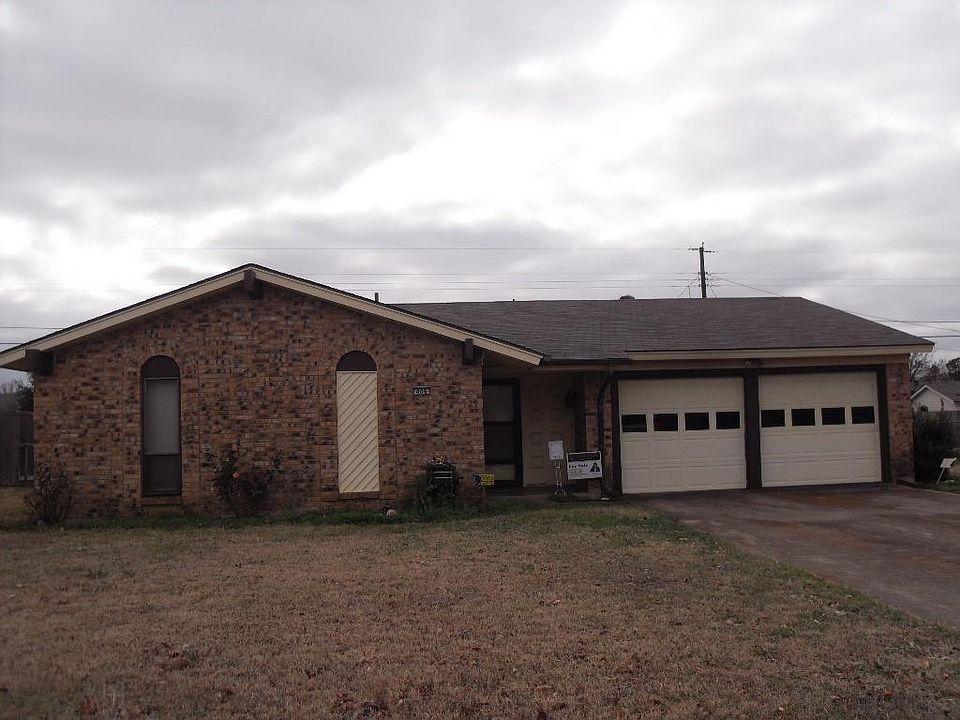 1st image of 406 Katherine Ct