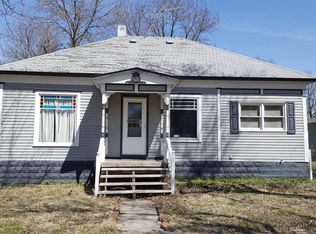 325 A Ave, Central City, NE 68826