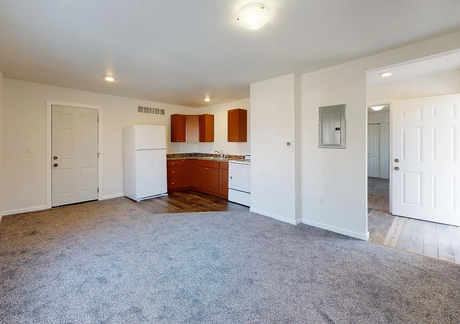 820 6th St, Nevada — Photo 1