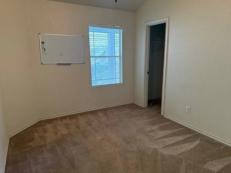 4714 Dapple Dr — Photo 15