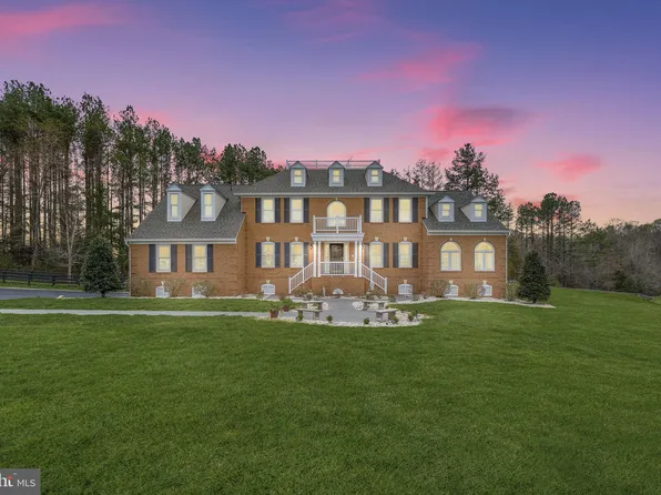 43 Winning Colors Rd, Stafford, VA 22556