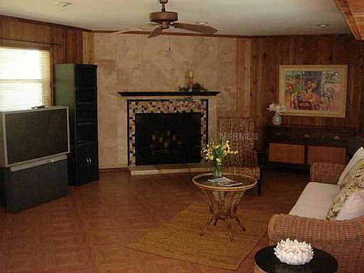 5th image of 8189 123rd St
