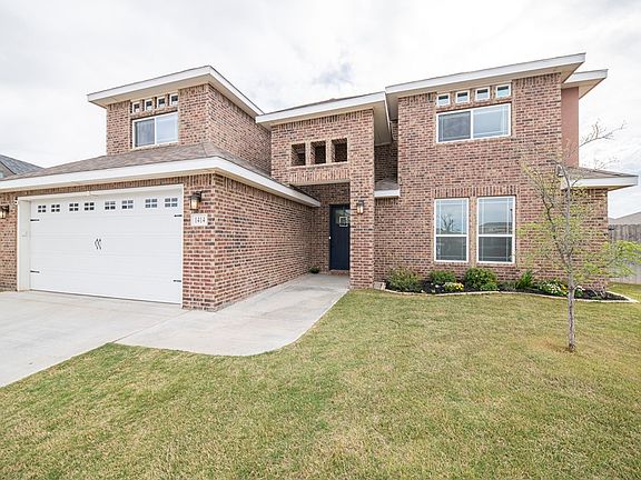 2nd image of 1414 Lumina Ct