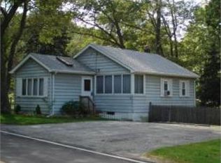 710 Brooklyn Mountain Rd, Hopatcong, NJ 07843
