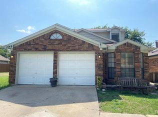 3149 Twisted Vine Ln, Grand Prairie, TX 75052