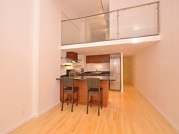 4th image of 350 E 62nd St APT 3M
