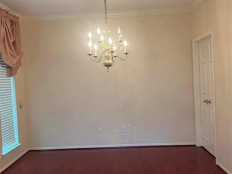 15319 Truslow Point Ln — Photo 4