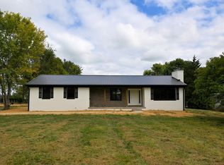 1865 Stamping Ground Rd, Georgetown, KY 40324